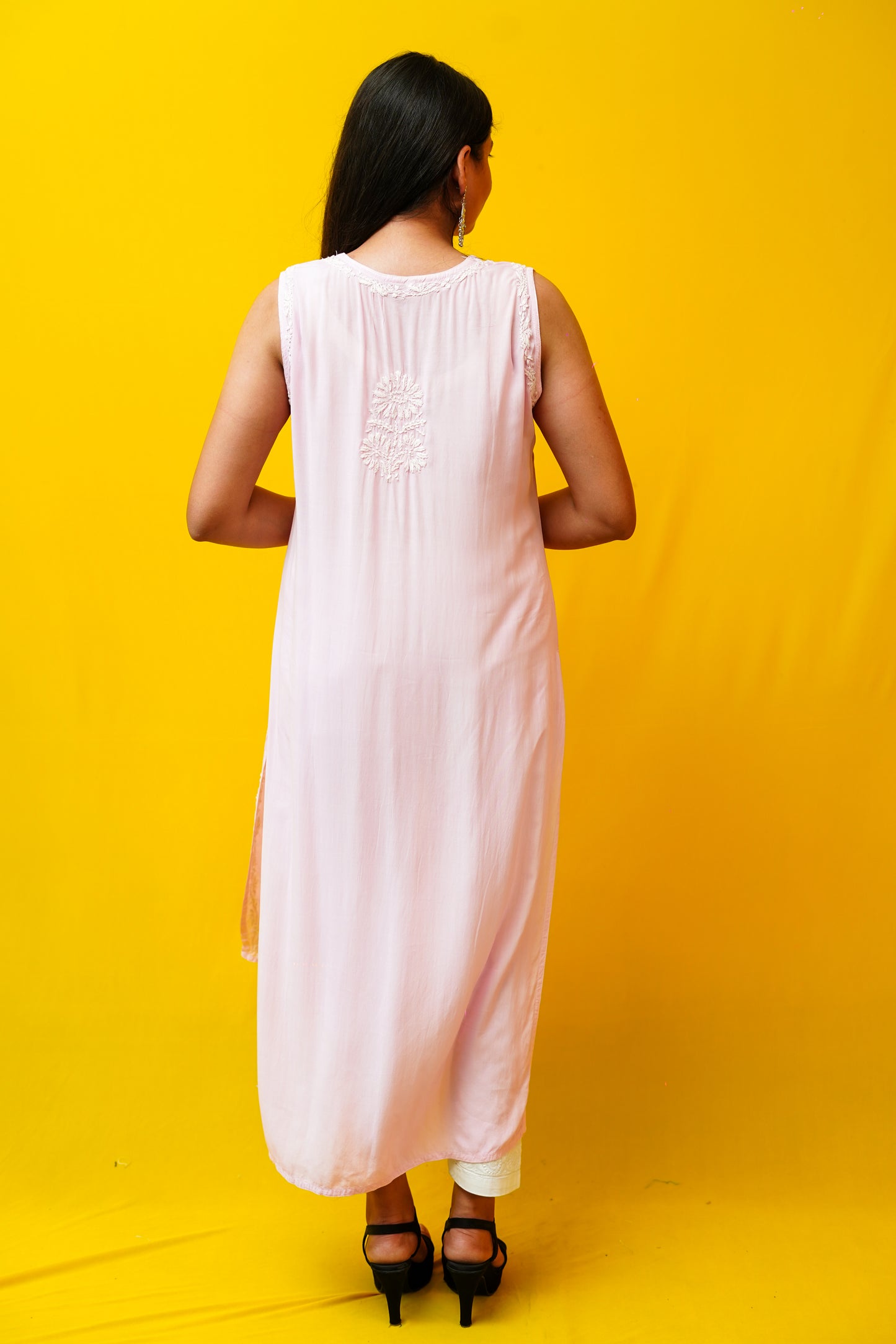 Long Muslin Chikankari sleeveless kurti