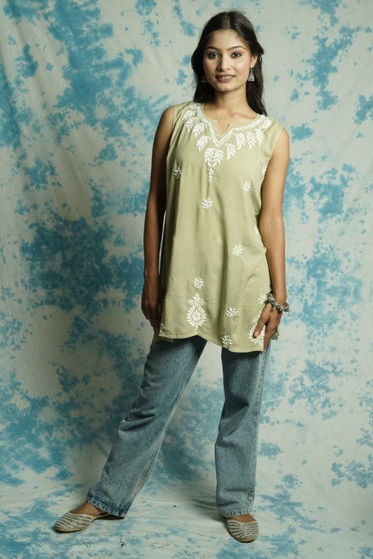 Muslin Chikankari short sleeveless kurti
